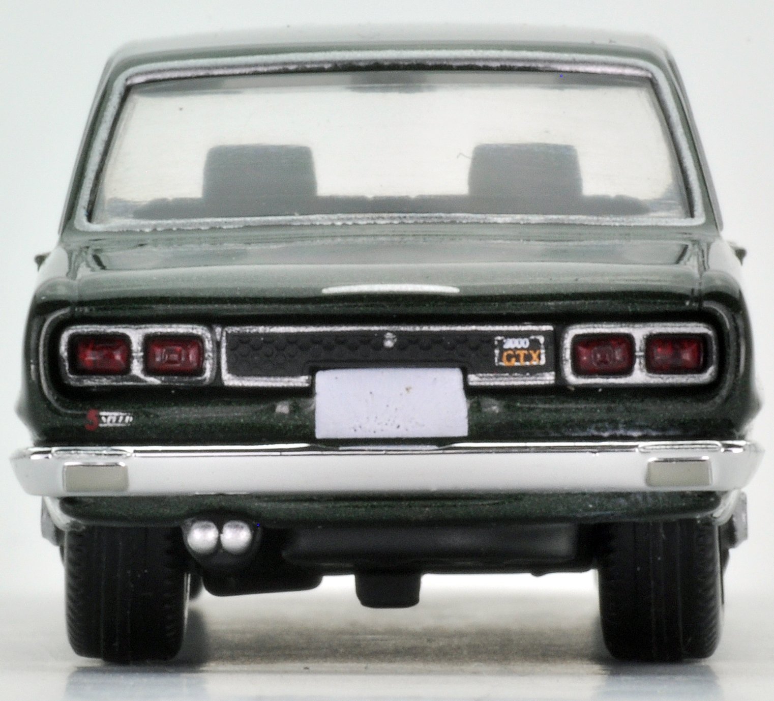 トミカNo.82 日産スカイライン 2000 GT-X ミントグリーン